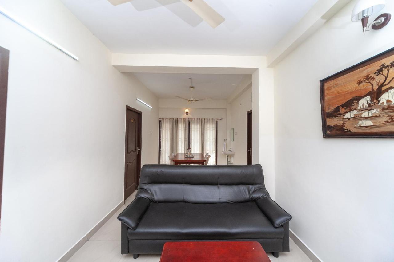 Oyo 22019 Skye Service Apartments Madrás Exterior foto